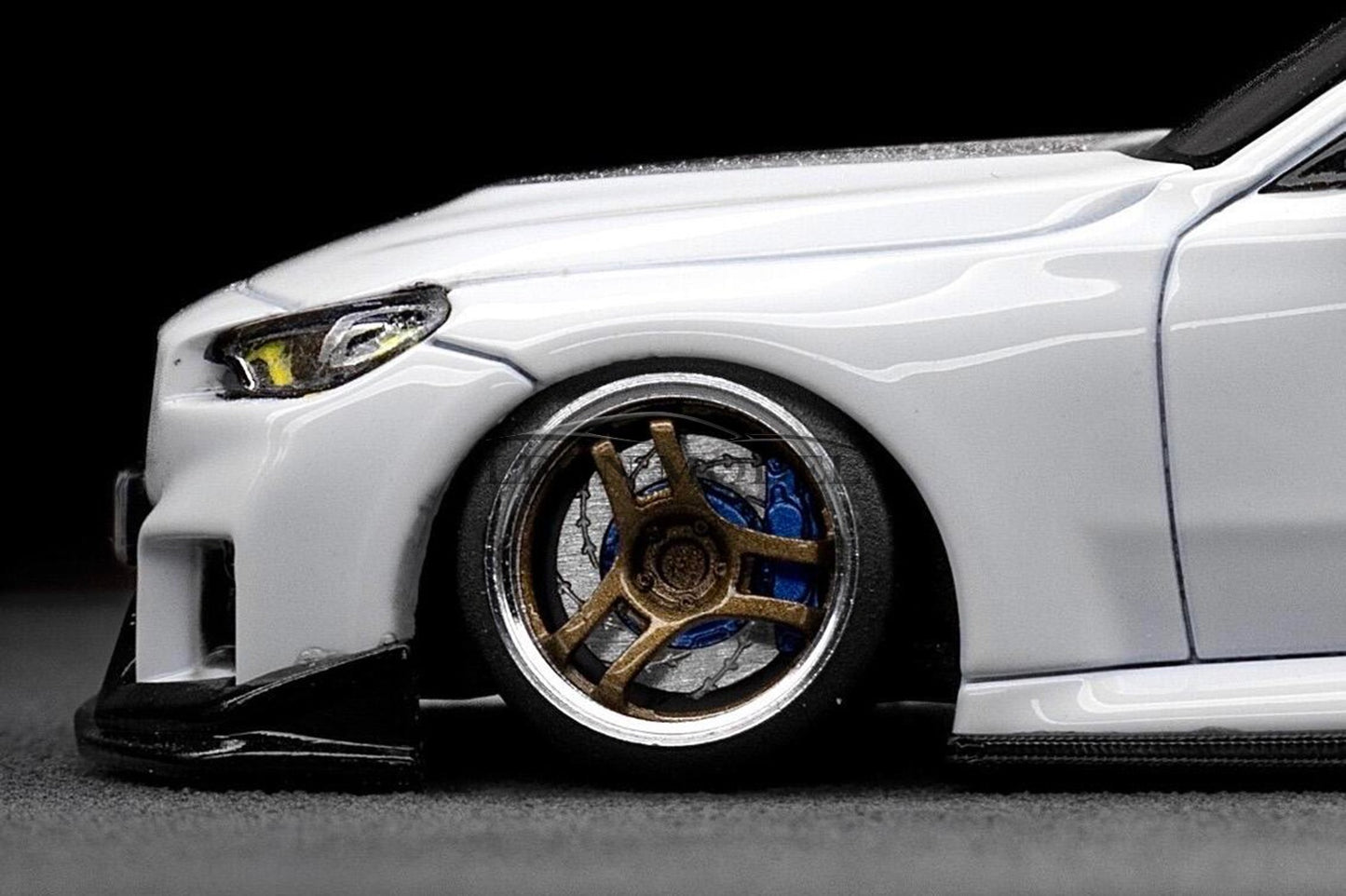 M2 G87 Alpine White 1:64 Scale Custom Car Model