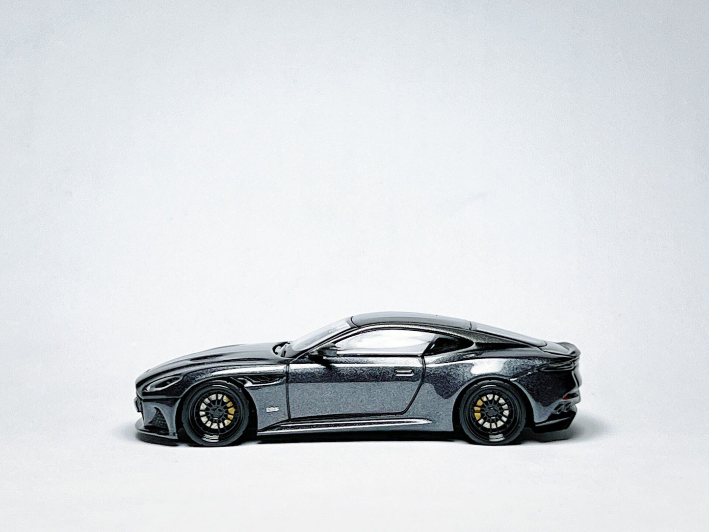 Custom 1:64 Aston Martin DBS 007 No Time to Die 904 diecast model with Devo wheels