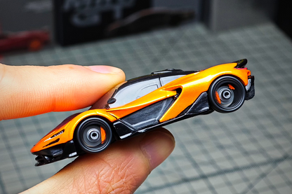Custom 1:64 McLaren W1 diecast model with dynamic wheels