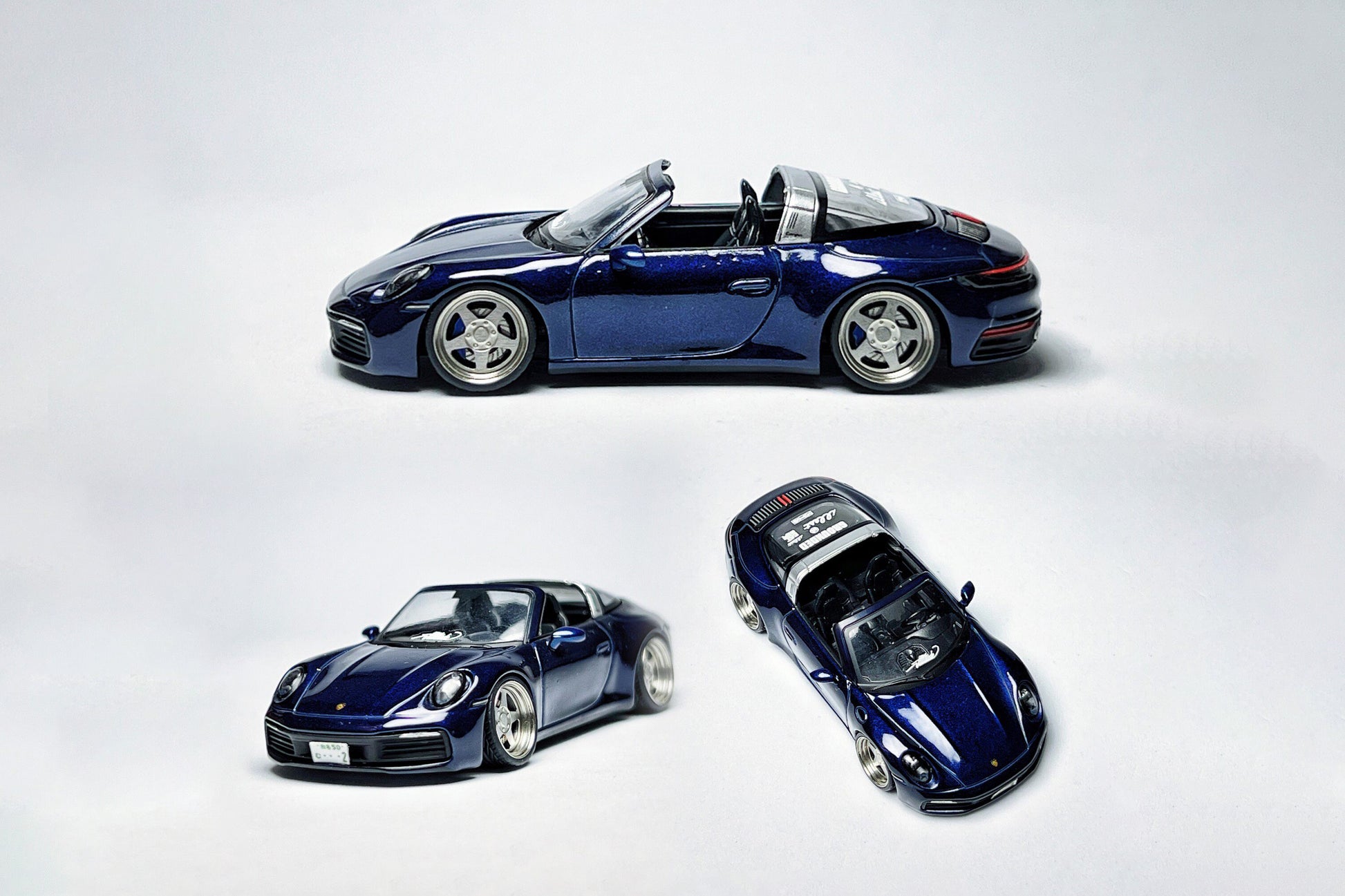 1:64 Porsche 911 Targa 4S 412 metallic blue custom diecast