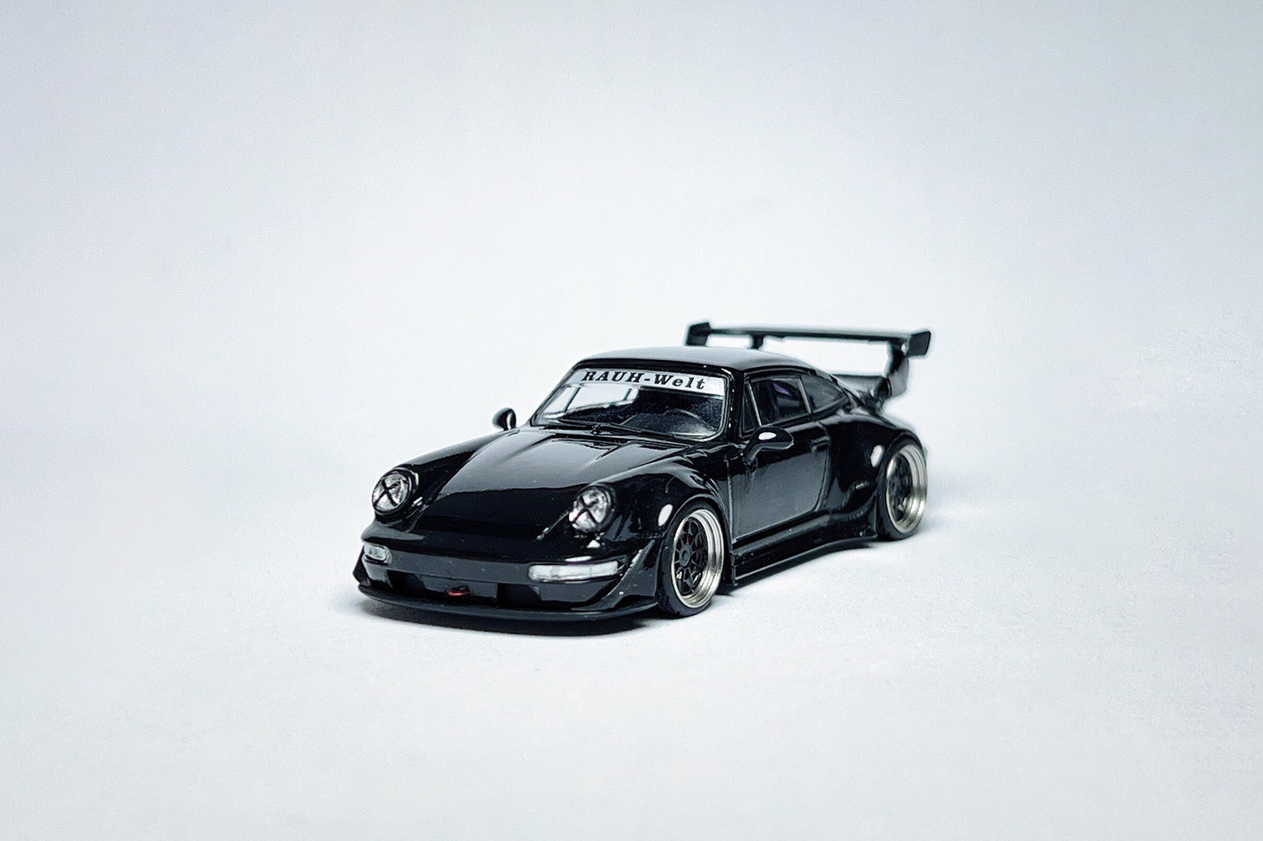 1:64 Flame Porsche RWB 964 High Wing Black Bird custom diecast