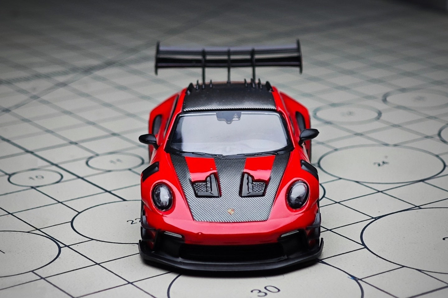 1:64 MINI GT Porsche 911 GT3 RS 1060 Manthey Racing custom diecast model