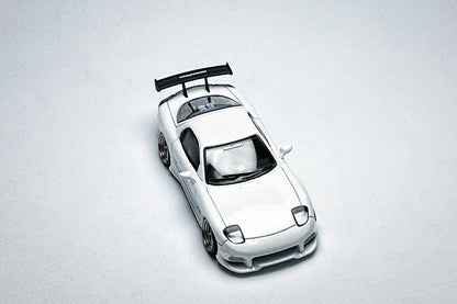 1:64 Mazda RX-7 VeilSide pearl white custom diecast with deep-dish bearing wheels