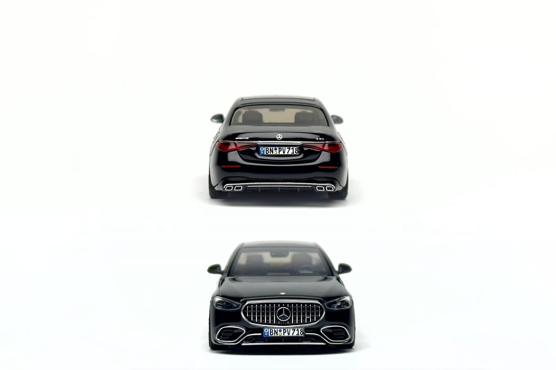 Custom 1:64 Mercedes-AMG S 63 E Performance 2023 diecast model with dynamic two-tone wheels