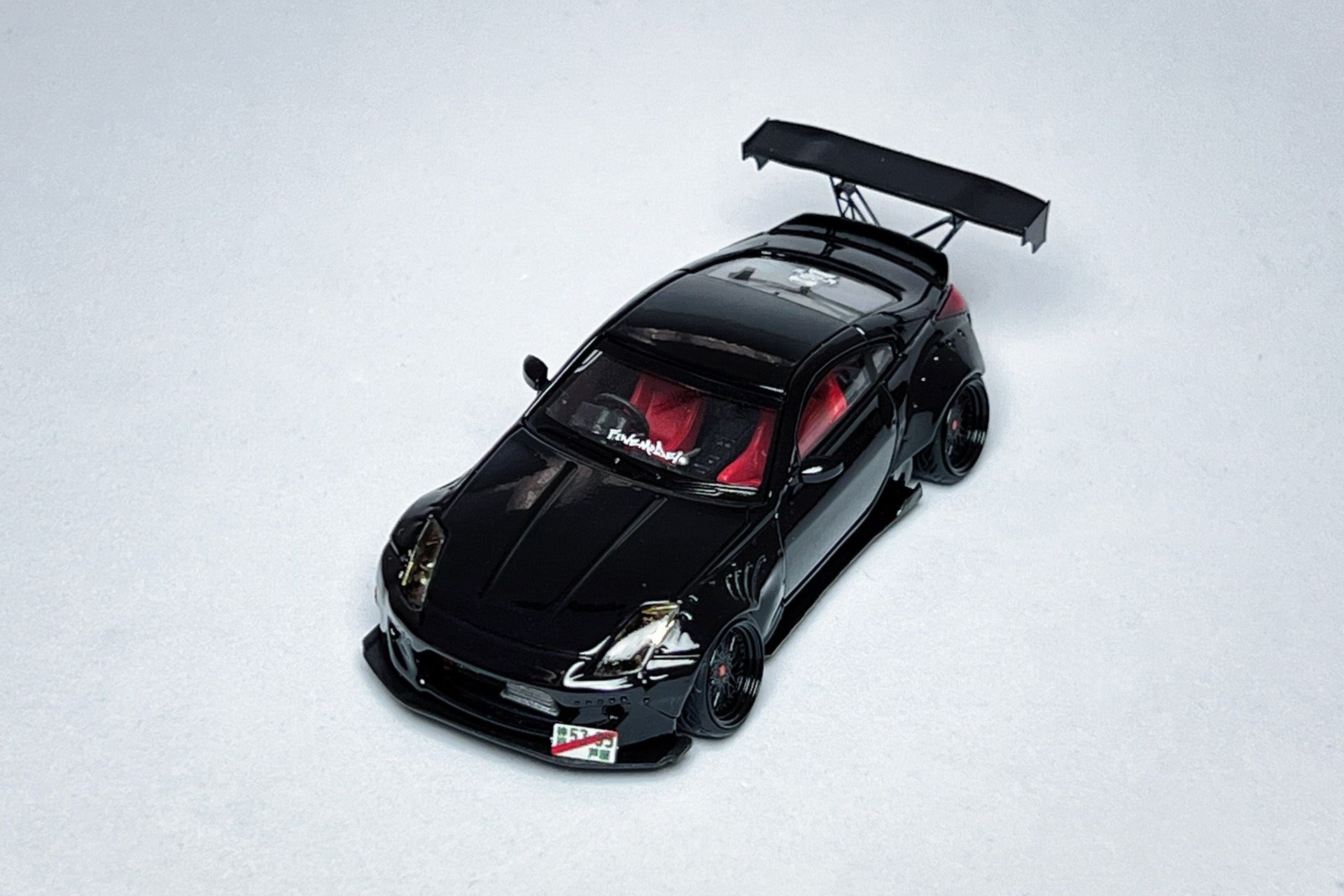 1:64 High Restore Nissan 350Z black widebody custom diecast Demon Lady Z