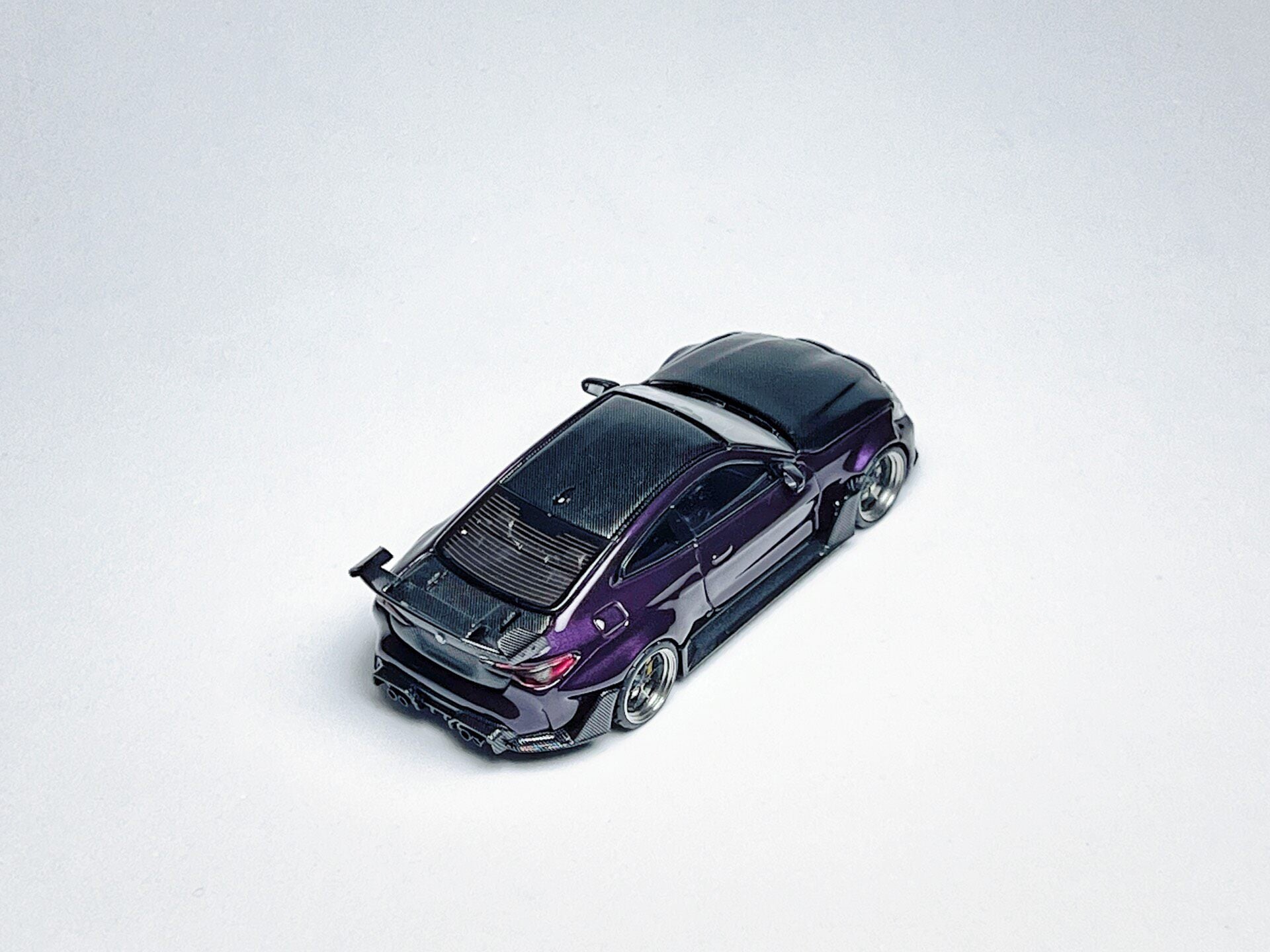 1:64 SW BMW G82 M4 ADRO widebody purple carbon roof custom diecast
