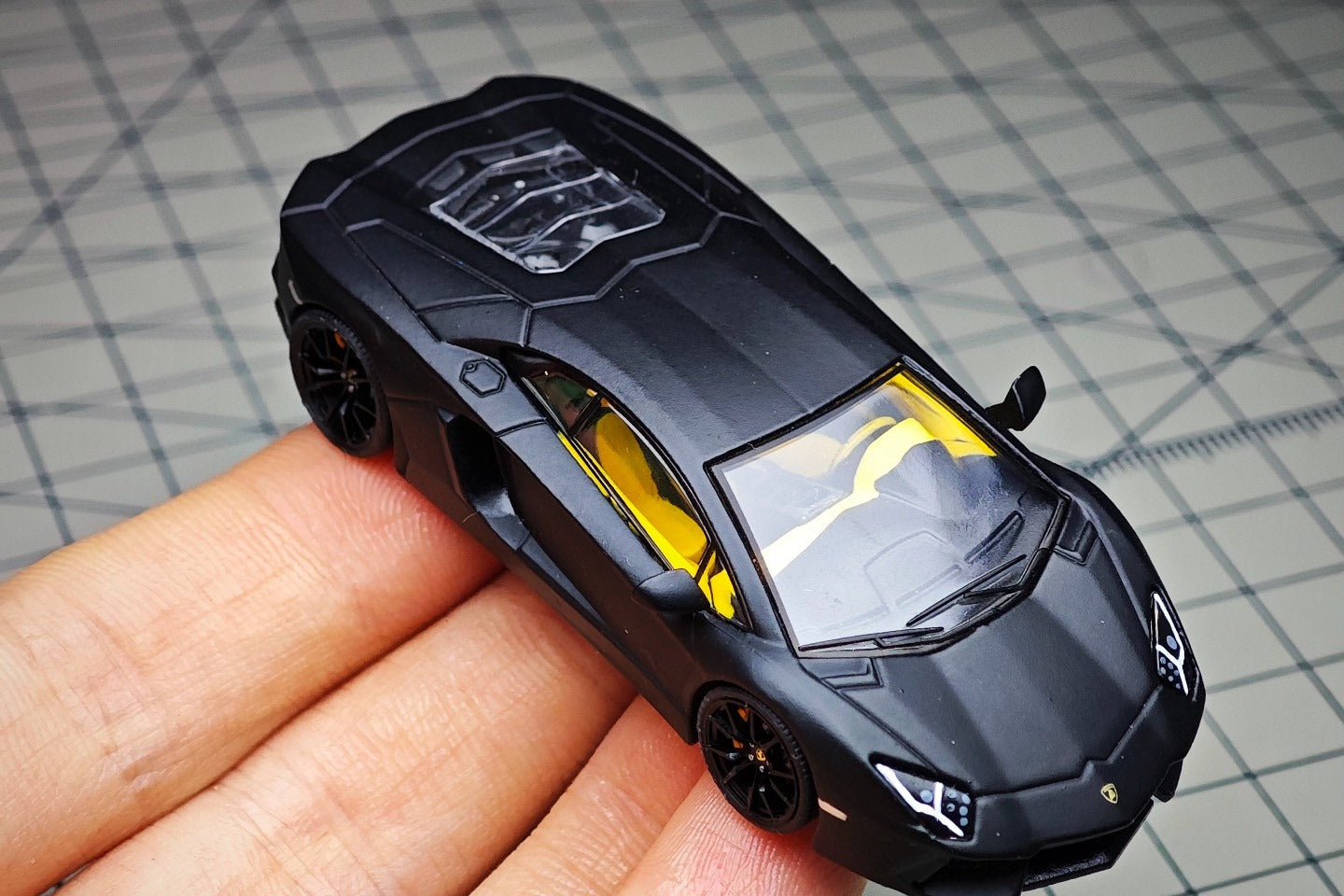 1:64 Lamborghini Aventador LP700-4 custom diecast model